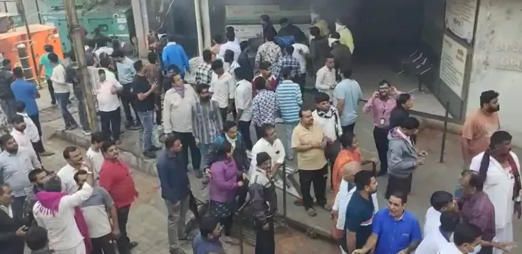 क्या गुजरात के भावनगर में पैथोलॉजी लैब में आग लगने से नुकसान हुआ?