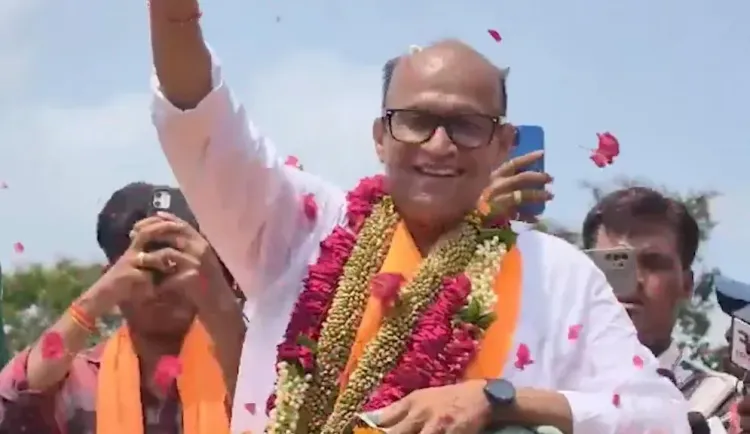 Manjalpur bypoll: BJP's Satish Patel wins by 30,630 votes, honours late Yogesh Patel