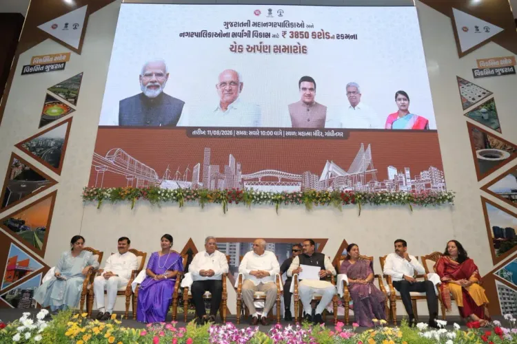 Gujarat CM unveils books on 20 years of urban growth and Vadnagar legacy