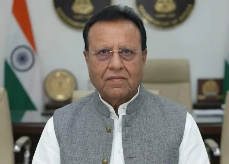 Manjalpur bypoll: Congress fields veteran Bhikha Rabari against BJP's Satish Patel