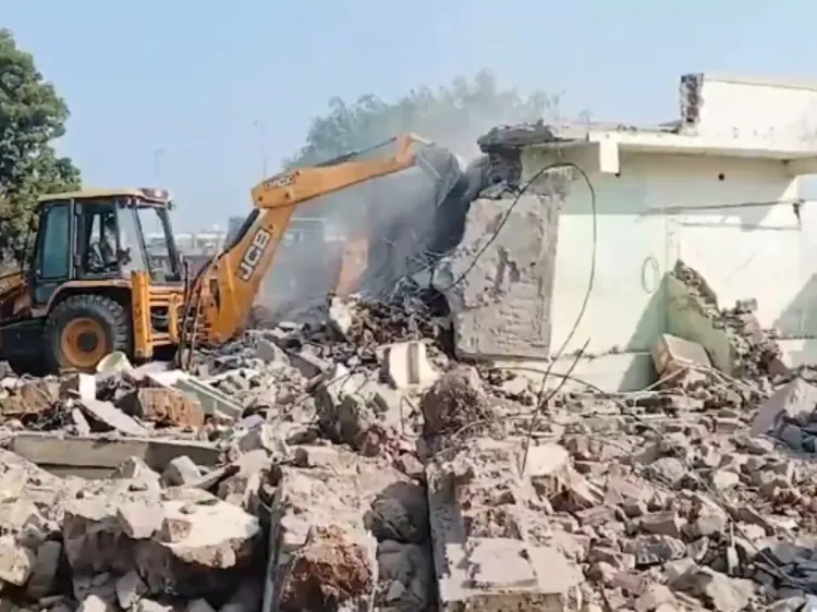 Has Jamnagar Successfully Completed the Demolition of 355 Properties for Road Widening?