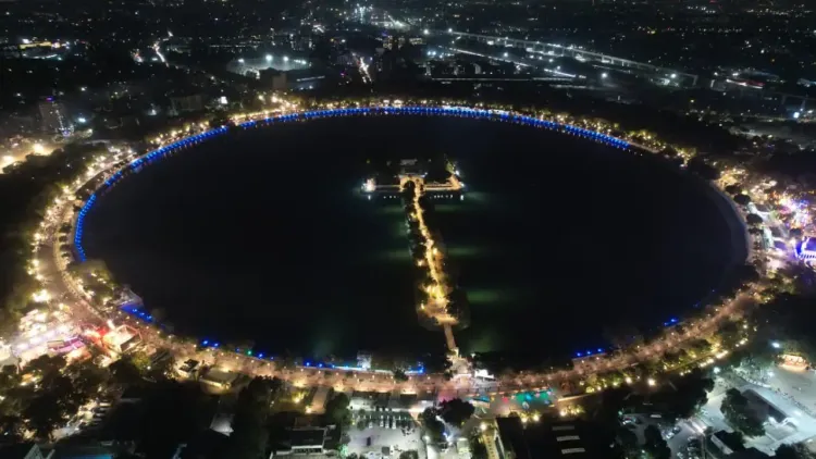 Kankaria Garba 2024: 30,000 attend AMC's inclusive lakefront festival in Ahmedabad