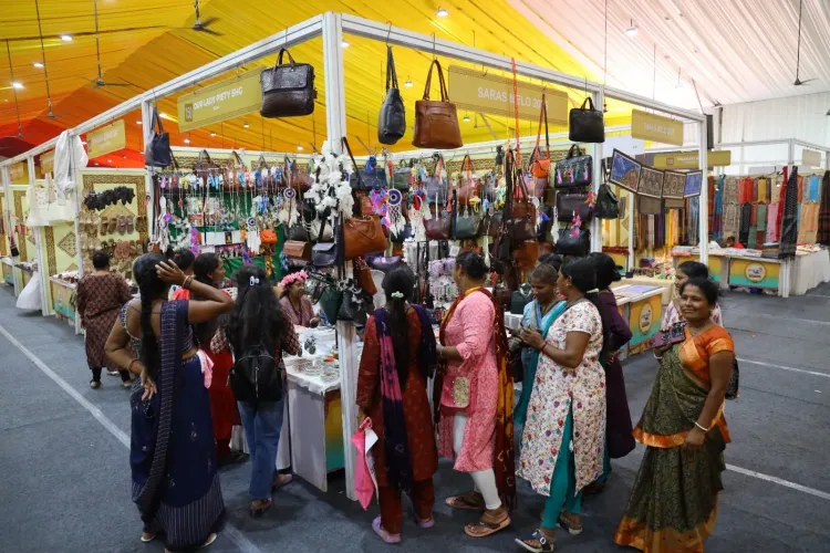 Gujarat Shravan fairs to give 195 Sakhi Mandal women direct market access