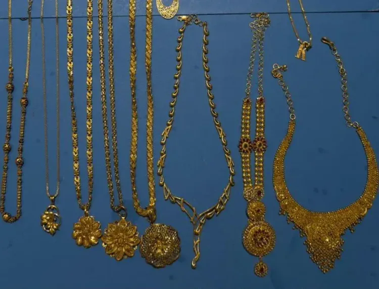 Ahmedabad Airport: 729g gold worth ₹98.78 lakh seized from Abu Dhabi passenger