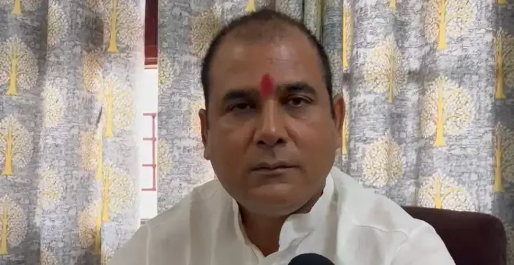 क्या दादरी घटना पर गुर्जरों के समर्थन में भाजपा विधायक नंद किशोर ने कदम बढ़ाया?