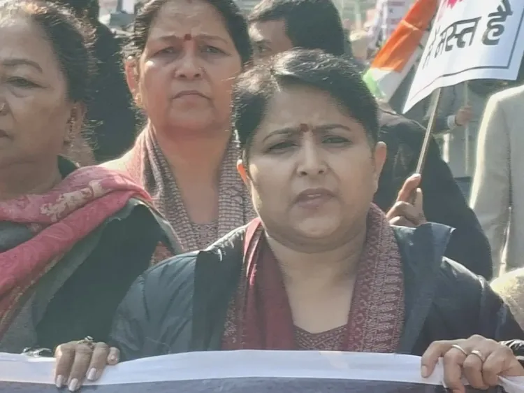 क्या उत्तराखंड में महिला कांग्रेस नेता को अमित शाह से मिलने से रोका गया?