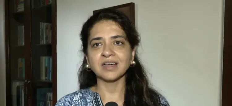 सीजेपी की 'तिरंगा यात्रा' पर एनडीए का पलटवार, शाइना एनसी बोलीं — 'हाथ में तिरंगा, दिल में धोखा'