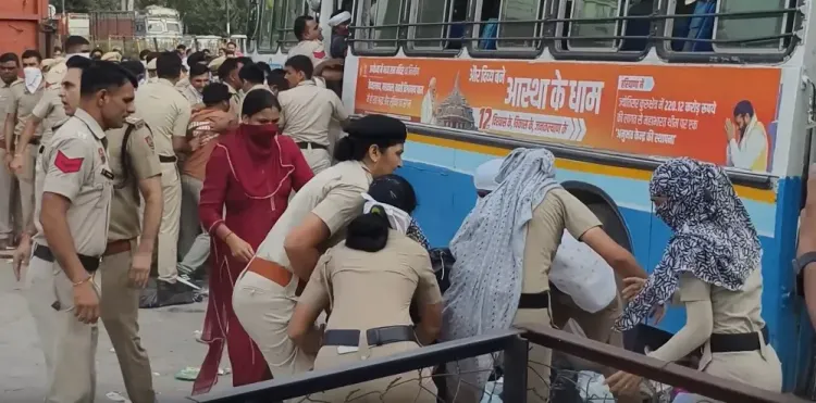 हरियाणा सफाई कर्मचारी हड़ताल: हिसार में 50-60 कर्मचारी हिरासत में, 30 अगस्त तक बढ़ी हड़ताल