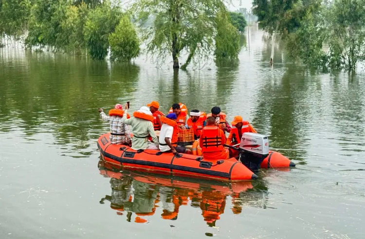 How is a Haryana village helping Punjab amid its own flood crisis?