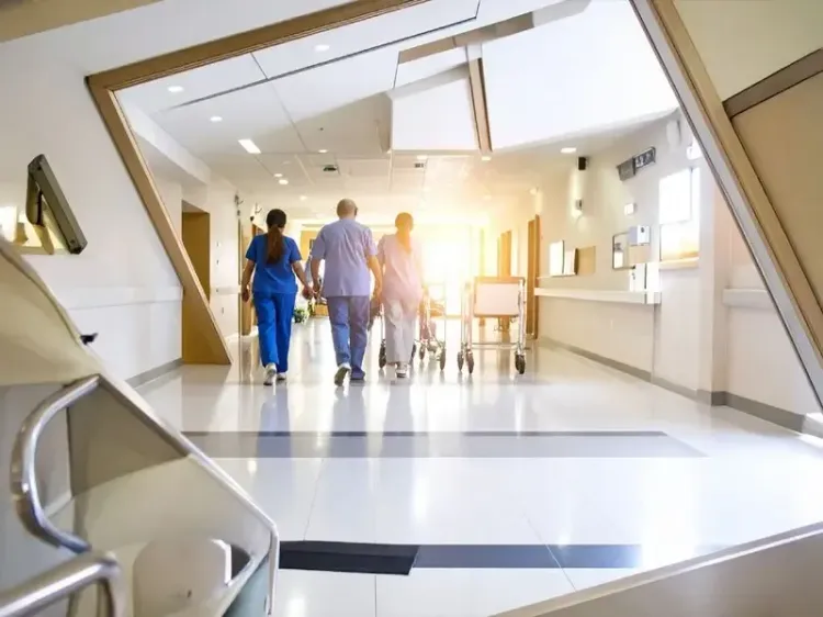 Indian Healthcare Sector Forecasts Modest Revenue Growth Amid Margin Pressures
