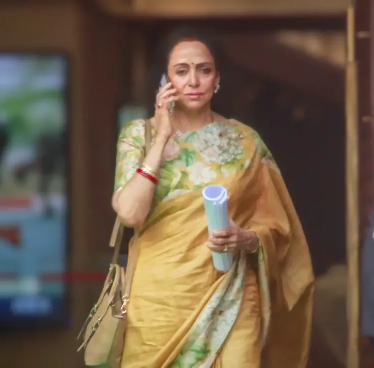 How Did Hema Malini Feel About Action Sequences in 'Sholay'?