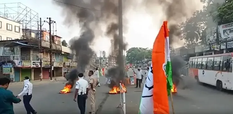 ओडिशा बंद: इंडिया गठबंधन के 12 घंटे के बंद से पूरे राज्य में जनजीवन ठप, ट्रेन-बस सेवाएँ प्रभावित