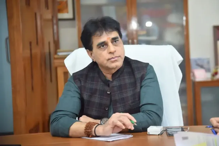 गुजरात: मोतियाबिंद सर्जरी के लिए 18 फैकोइमल्सीफिकेशन मशीनें मंजूर, ₹8.85 करोड़ से होगा उन्नयन