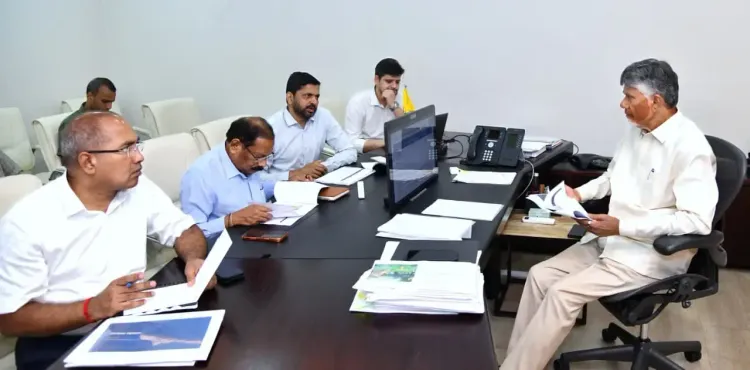 चक्रवात 'अर्नब': आंध्र प्रदेश में 21 NDRF-SDRF टीमें तैनात, 28 अक्टूबर को तट से टकराने का अनुमान