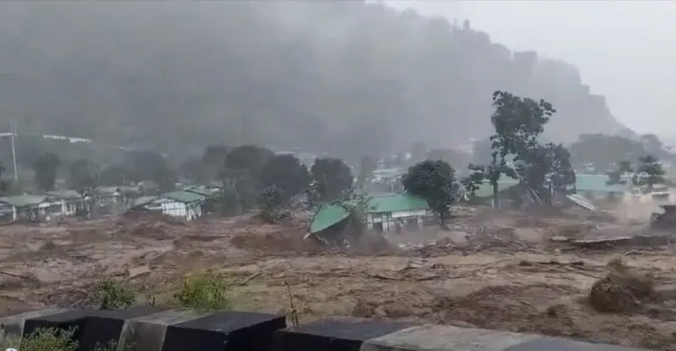 अरुणाचल के कीई पन्योर में फ्लैश फ्लड: तीन लापता, 20 घर क्षतिग्रस्त; असम में हाई अलर्ट