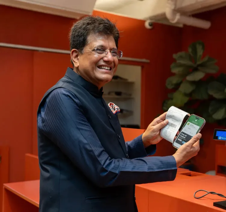 फ्रांस के नीस में यूपीआई लॉन्च: पीयूष गोयल ने गैलरीज लाफायेट में किया शुभारंभ, भारतीय पर्यटकों को मिली डिजिटल राहत