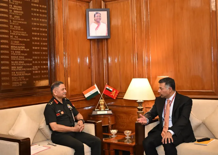 आर्मी चीफ जनरल द्विवेदी से मिले राजदूत दोराईस्वामी, भारत-चीन रणनीतिक संवाद को मजबूत करने पर बनी सहमति