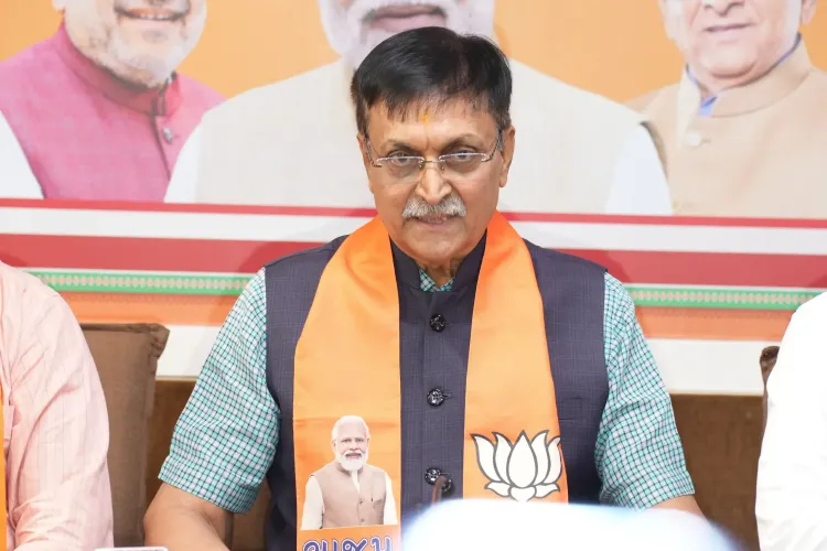 भाजपा ने गुजरात के स्थानीय चुनावों के लिए अभियान का दूसरा चरण शुरू किया, कांग्रेस पर किया हमला