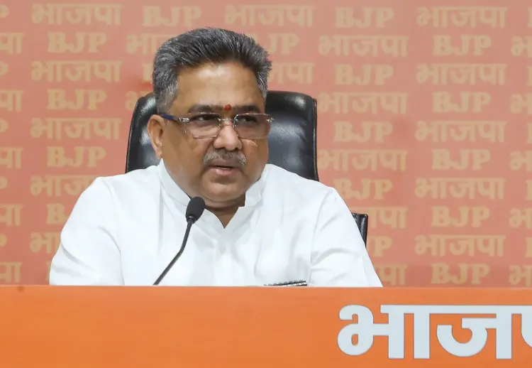 राहुल गांधी की कोटा यात्रा पर BJP का पलटवार: सुनील बंसल बोले — 'नीट से पहले राजनीतिक ड्रामा'