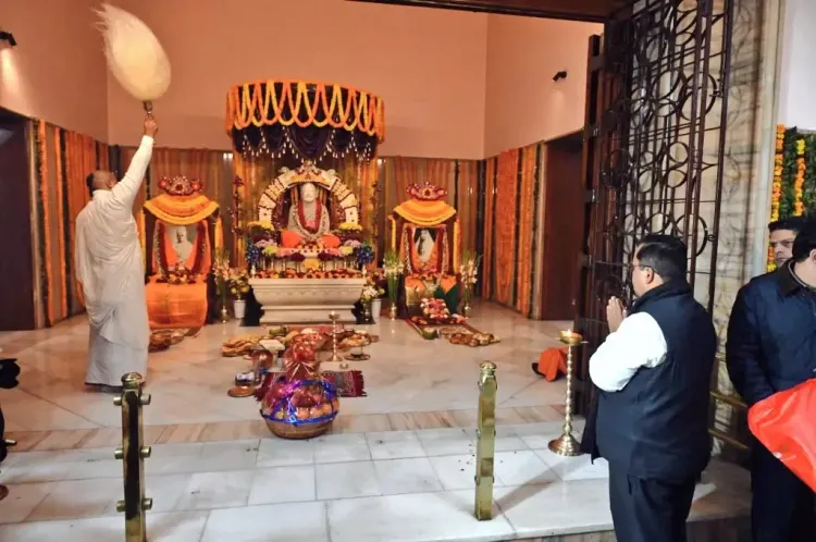 क्या नितिन नबीन ने दिल्ली के रामकृष्ण आश्रम में पूजा-अर्चना की?