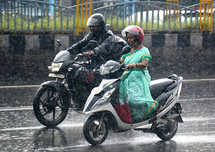 क्या केंद्र ने सड़क सुरक्षा को मजबूत करने के लिए बीआईएस-सर्टिफाइड हेलमेट के उपयोग का आग्रह किया?