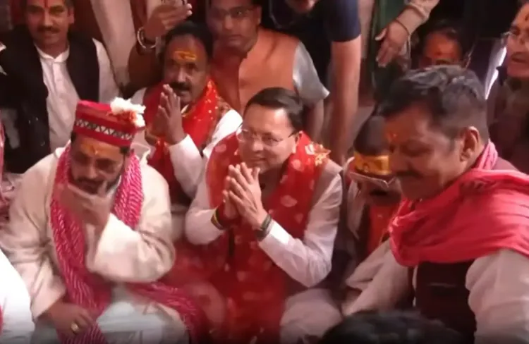 चार धाम यात्रा की शुरुआत, सीएम धामी ने गंगोत्री में की पूजा; श्रद्धालुओं की भारी भीड़