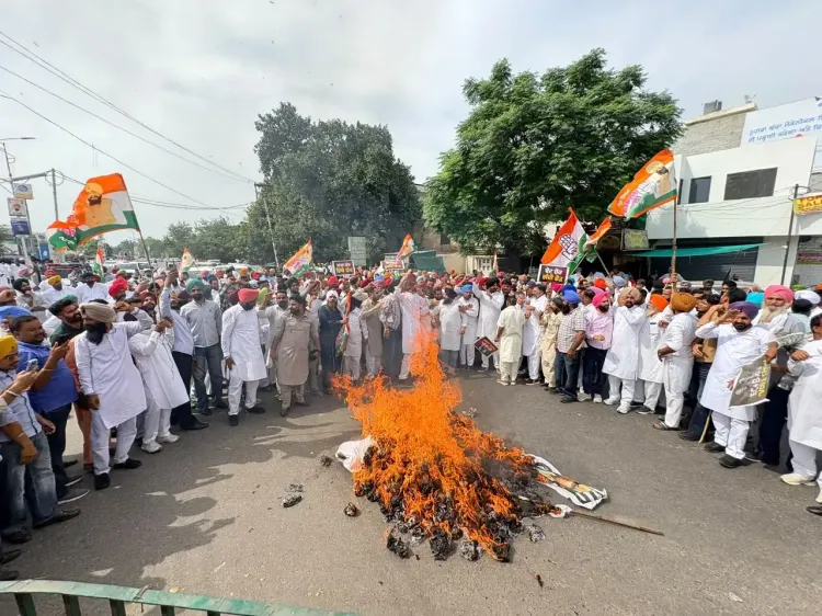 फिरोजपुर में कांग्रेस का बड़ा प्रदर्शन: CEC ज्ञानेश कुमार के इस्तीफे और गिरफ्तारी की मांग