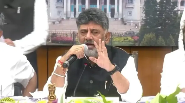 कर्नाटक में 50 लाख मतदाता हटाने की साजिश: CM शिवकुमार ने BJP-JD(S) पर लगाए गंभीर आरोप