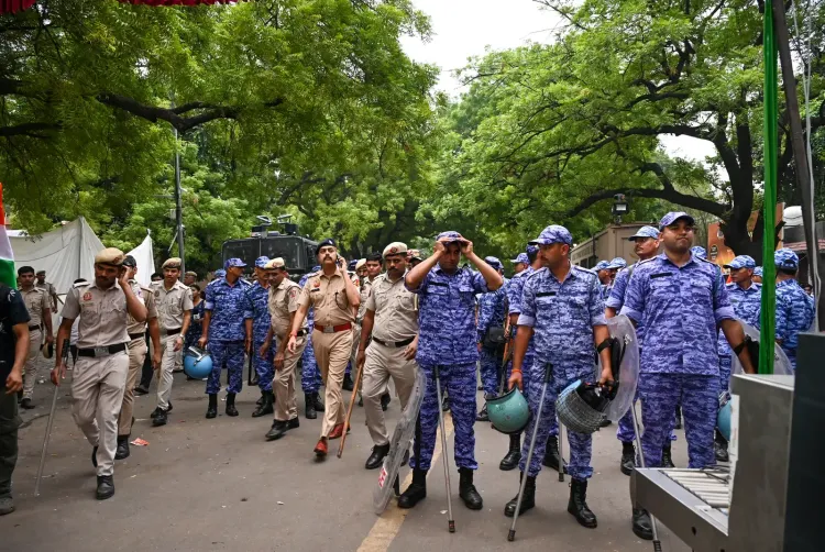 दिल्ली हाई कोर्ट का निर्देश: पुलिस और RAF के बॉडी कैमरा SOP पर 6 महीने में फैसला लें