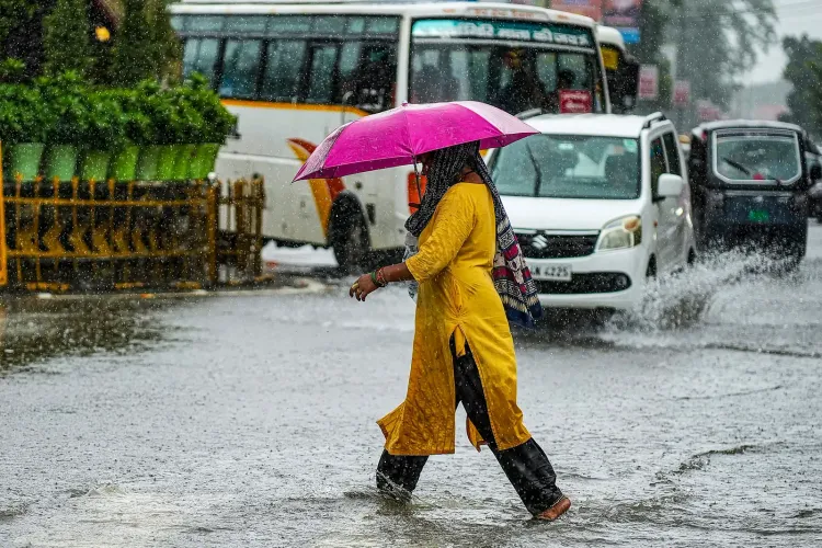 उत्तराखंड के 8 जिलों में येलो अलर्ट जारी, अगले 5 दिन बारिश और 40 km/h तेज़ हवाओं का अनुमान