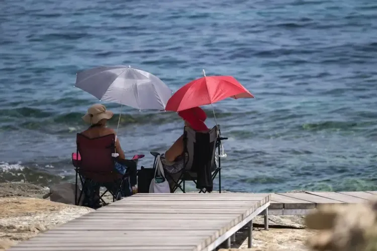 यूरोप में जलवायु संकट गहराया: WMO रिपोर्ट में 1980 से दोगुनी रफ्तार से गर्म होने की चेतावनी