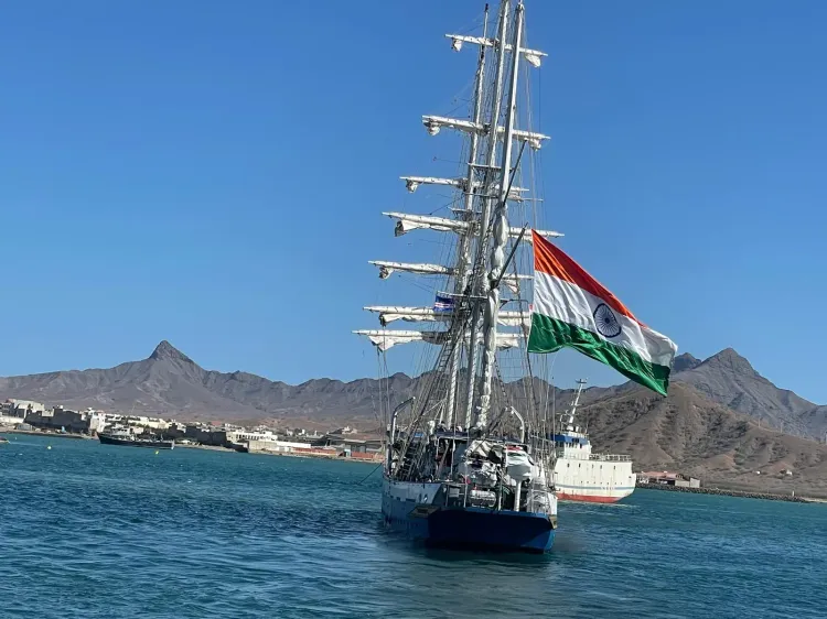 भारतीय नौसेना को मिलेंगे तीन युद्धपोत: कोलकाता में INS दुनागिरि, INS अग्रय और INS संशोधक का एकसाथ कमीशन