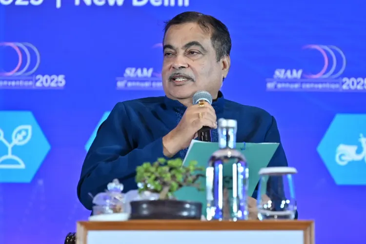 क्या केंद्रीय मंत्री नितिन गडकरी ने एथेनॉल-मिश्रित पेट्रोल के खिलाफ पेड सोशल मीडिया अभियान की आलोचना की?