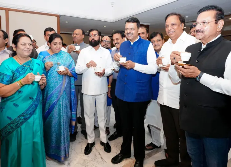 मानसून सत्र से पहले फडणवीस का ऐलान: ₹36,585 करोड़ फसल लोन माफी, 56 लाख किसानों को राहत