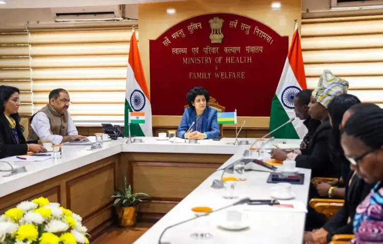 क्या भारत में सर्वाइकल कैंसर से लड़ाई के लिए एचपीवी टीकाकरण और डीएनए आधारित जांच महत्वपूर्ण हैं?