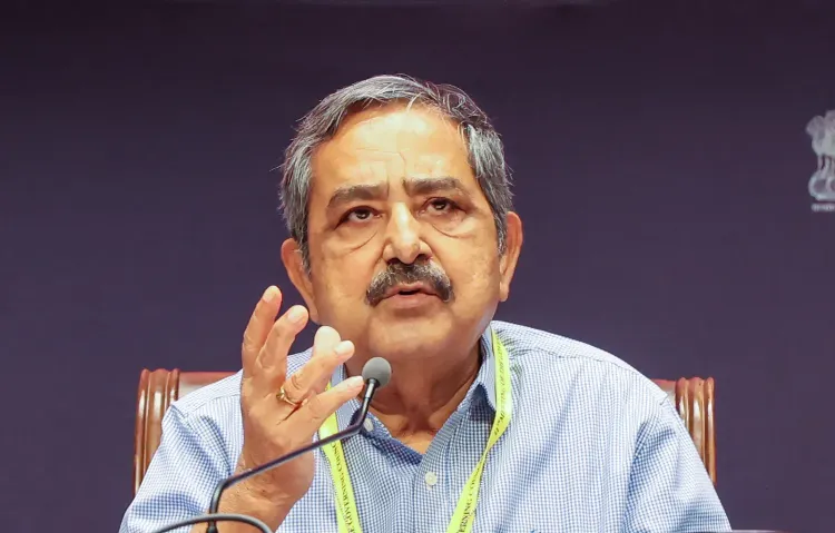नीति आयोग रिपोर्ट: वैश्विक फार्मा निर्यात में भारत की हिस्सेदारी मात्र 2.8%, बायोलॉजिक्स में विस्तार ज़रूरी