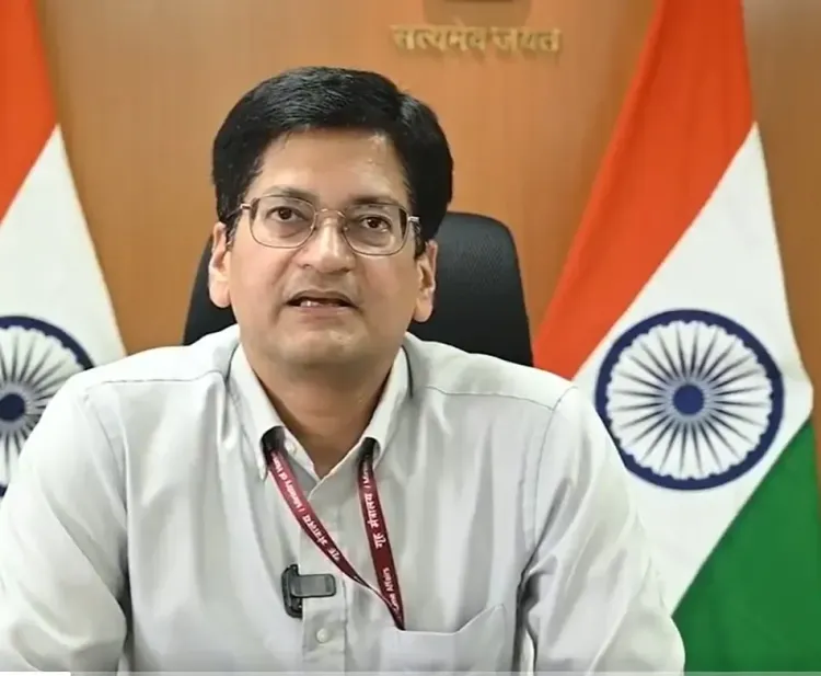 क्या देश में इलेक्ट्रॉनिक्स और आईटी इंडस्ट्री टॉय उद्योग को विकसित करने में बड़ी भूमिका निभाएगी?