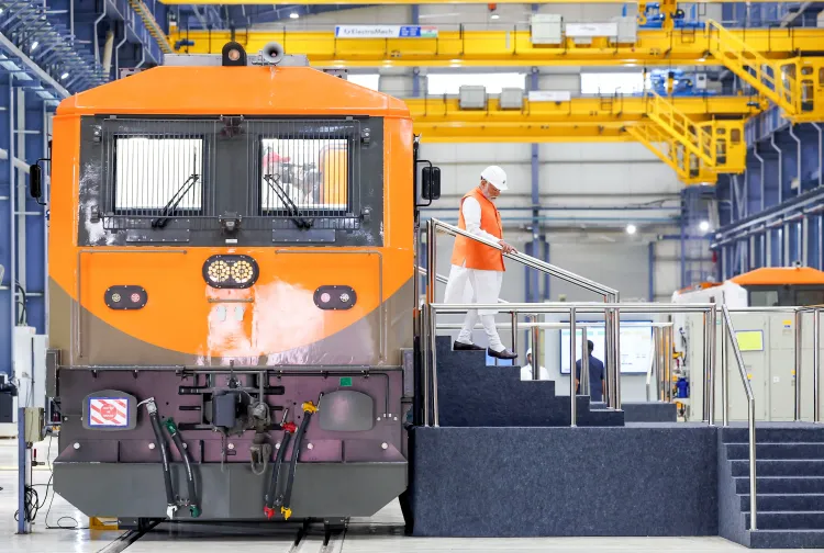 फरवरी में भारत की औद्योगिक वृद्धि दर 5.2 प्रतिशत पर पहुँची