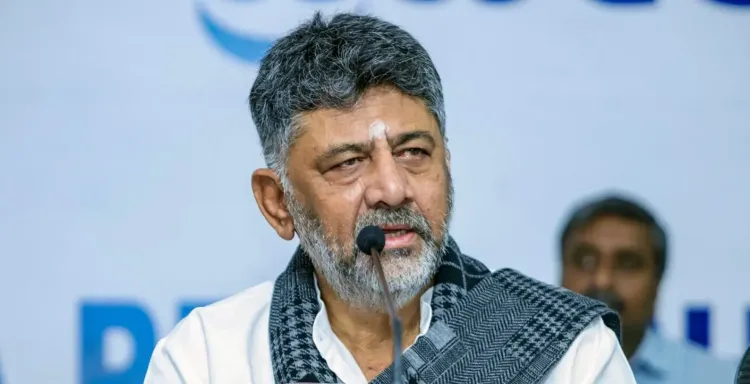 कर्नाटक: डिप्टी सीएम ने विधायकों को दी चेतावनी, हाई कमान से मिलें लेकिन गैर-जरूरी बयान न दें