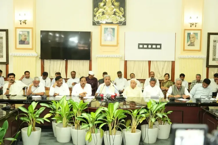 ऐतिहासिक फैसला: कर्नाटक कैबिनेट ने SC आंतरिक आरक्षण 5.25:5.25:4.5 अनुपात में मंजूर किया