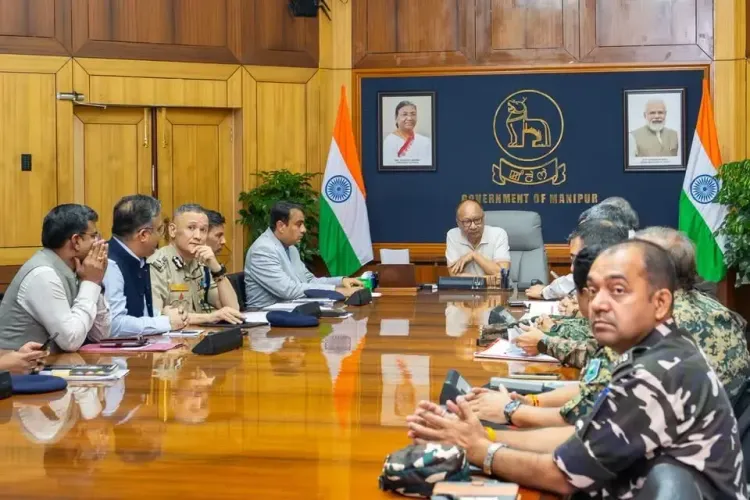 मणिपुर: CM खेमचंद सिंह की उच्च-स्तरीय सुरक्षा बैठक, संवेदनशील इलाकों में तैनाती के निर्देश