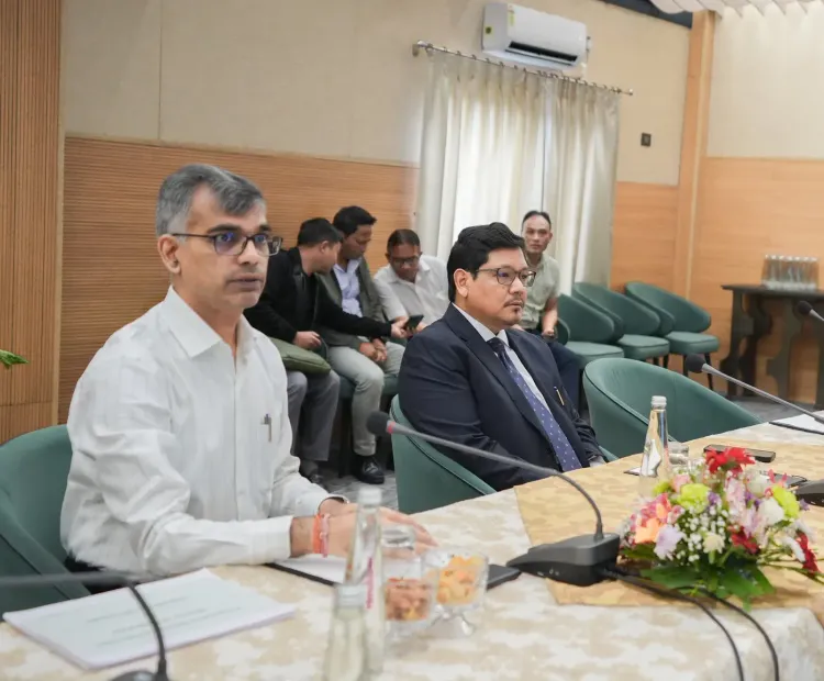 मेघालय में पीएम सूर्य घर योजना की समीक्षा, CM कॉनराड संगमा ने बनाई नवीकरणीय ऊर्जा कार्ययोजना