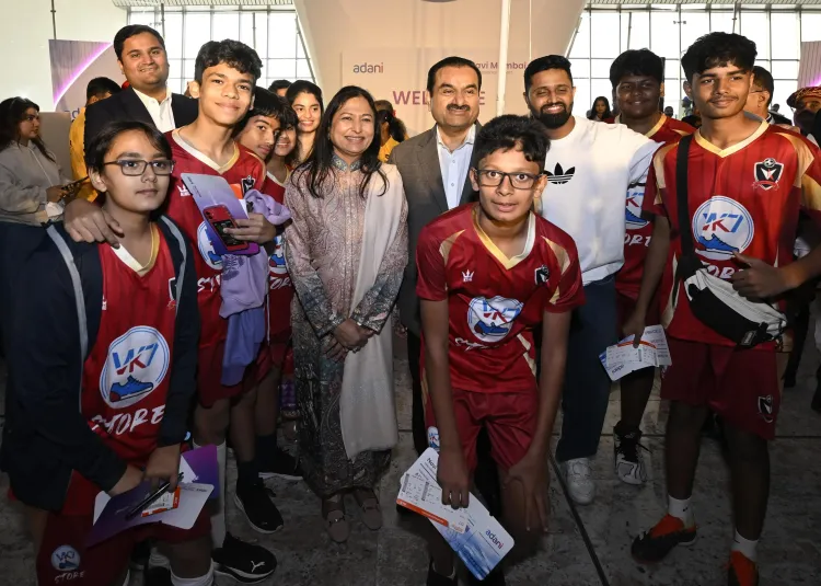 क्या नवी मुंबई इंटरनेशनल एयरपोर्ट ने पहले ही दिन 48 फ्लाइट्स के साथ 4,000 से ज्यादा यात्रियों को सेवा दी?