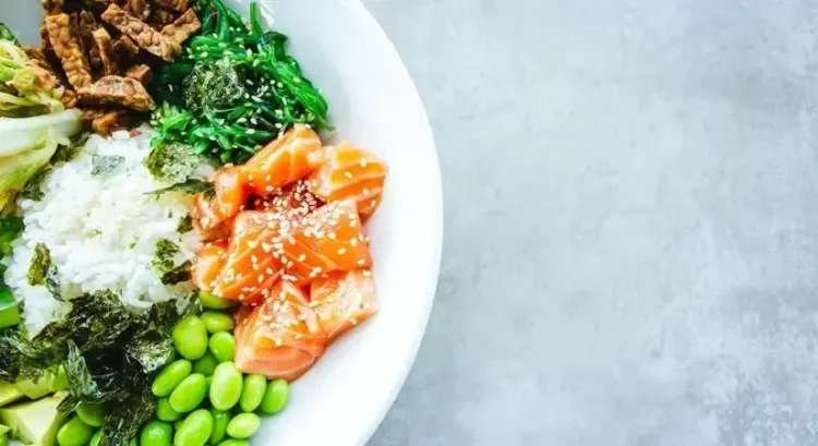 क्या 'असली भोजन' ही दवा है? अमेरिका में नई डायटरी गाइडलाइंस का स्वागत