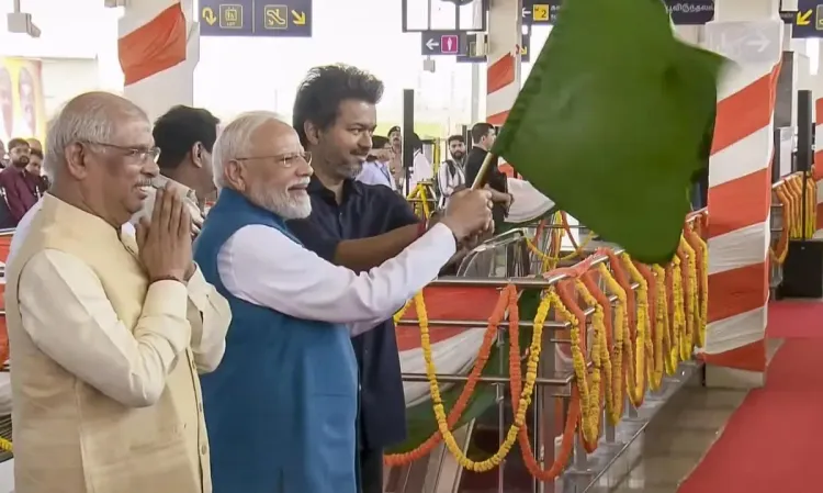 चेन्नई मेट्रो फेज-2: PM मोदी और CM विजय ने पूनामल्ली-वडापलानी कॉरिडोर की पहली ट्रेन को दिखाई हरी झंडी