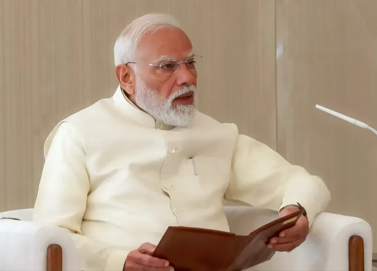 भारत-यूएई संबंध नई ऊँचाई पर: मोदी की अबू धाबी यात्रा में $5 अरब निवेश समेत रक्षा व ऊर्जा समझौते