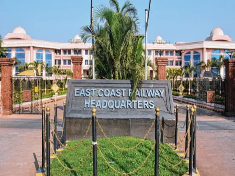 रेलवे ने पलासा-इच्छापुरम सेक्शन स्थानांतरण पर स्पष्टता दी; ईसीओआर के राजस्व पर कोई प्रभाव नहीं
