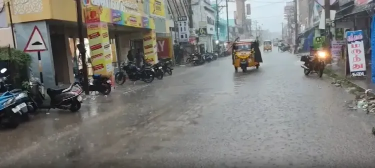 बंगाल की खाड़ी में चक्रवात की आशंका, तमिलनाडु में 26 अक्टूबर तक भारी बारिश का अलर्ट