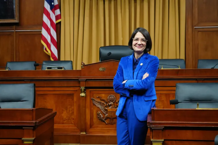 क्या गूगल और मेटा विवादित विज्ञापनों को हटाने में सहयोग करेंगे?