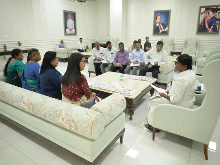 तेलंगाना सरकार ने कर्मचारियों के बकाए के लिए ₹1,000 करोड़ जारी किए, अप्रैल से बढ़ा मासिक आवंटन